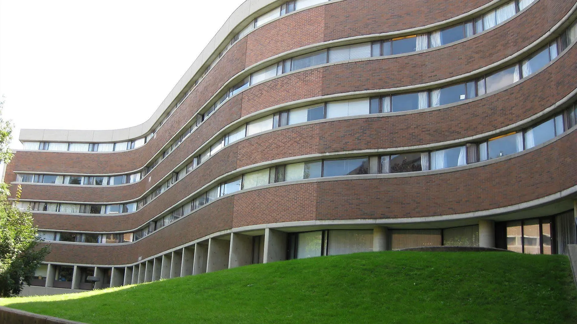 University Of Toronto - New College Residence - Wilson Hall Residence